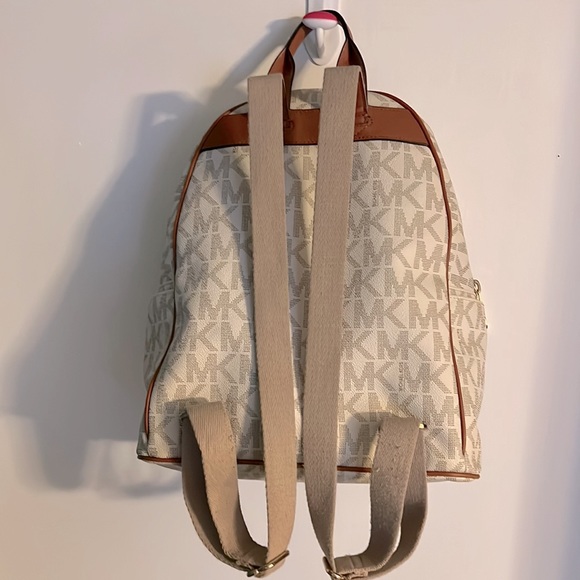 Michael Kors Cream and brown zip backpack - Picture 2 of 12